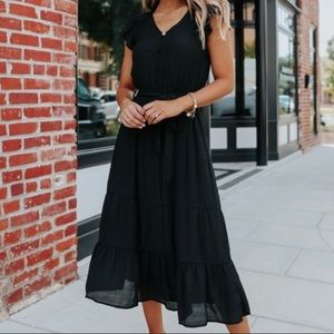 Button detail tiered midi dress